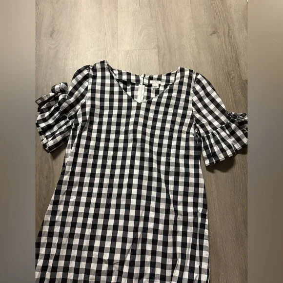 J Crew Checkered Short Sleeve Dress - Picture 4 of 4